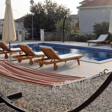 Apartment Mesmerising In Punat