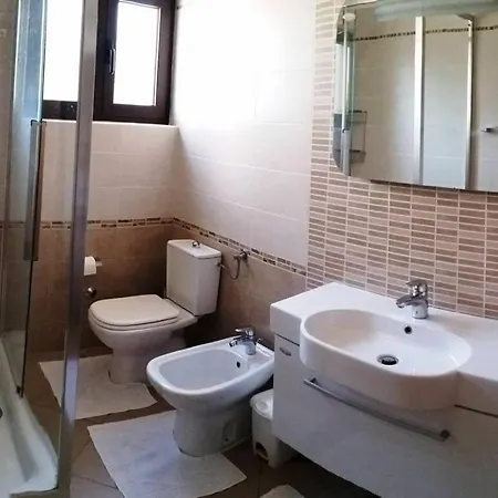 Mesmerising In Apartment