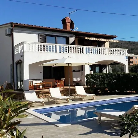 Apartamento Mesmerising In Punat